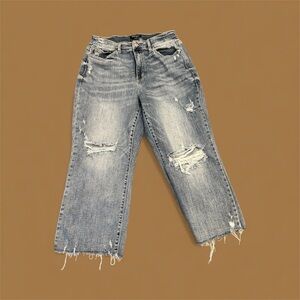 Judy Blue Light Wash Distressed Boyfriend Jeans Cropped